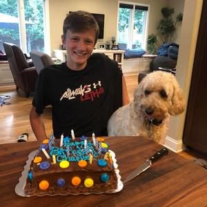 Meet your Posher, Tina